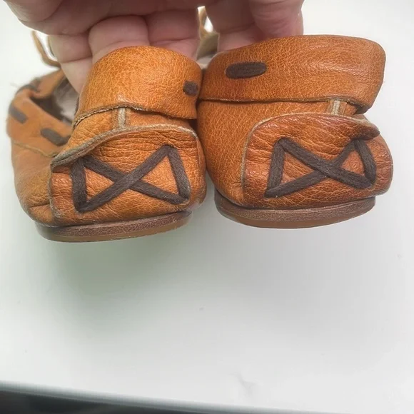 Miu Miu Moccasins Made in Italy Floral Embellishment w/ grommet detailing EU 36 - Picture 7 of 14